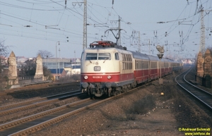 D13997 103 236